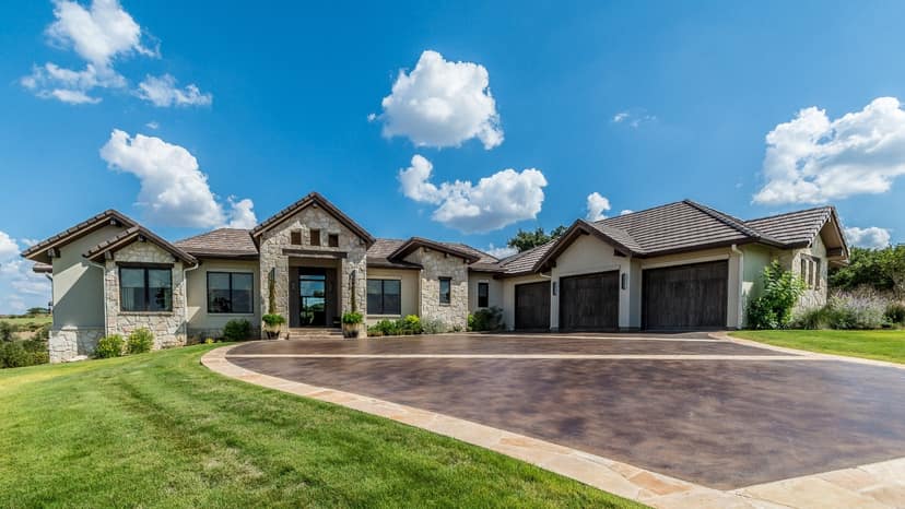 Concrete driveway in Eau Claire, WI